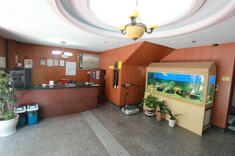 Business Hotel Busan Station Ngoại thất bức ảnh