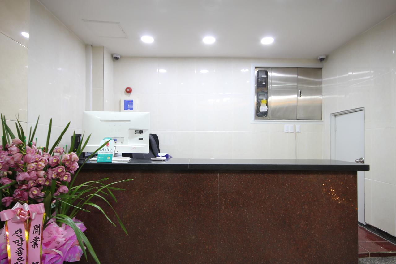 Business Hotel Busan Station Ngoại thất bức ảnh