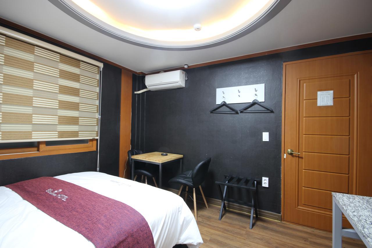 Business Hotel Busan Station Ngoại thất bức ảnh